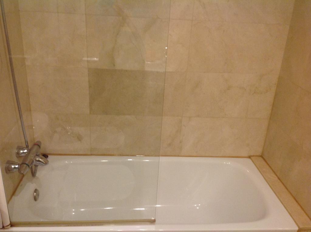 Apartment Familiar Barcelona Bagian luar foto