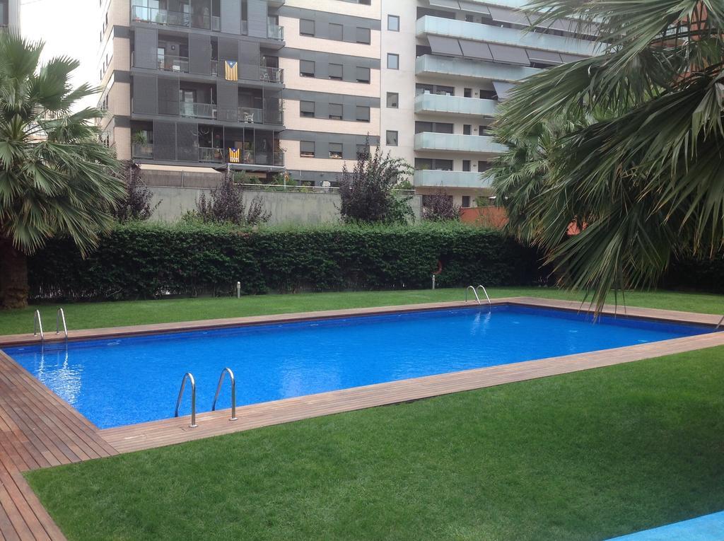 Apartment Familiar Barcelona Bagian luar foto