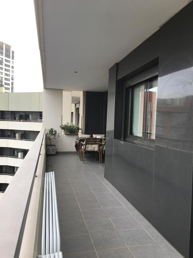 Apartment Familiar Barcelona Bagian luar foto