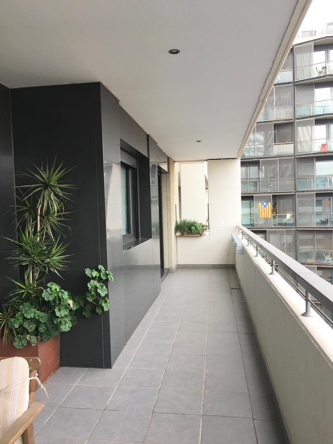 Apartment Familiar Barcelona Bagian luar foto
